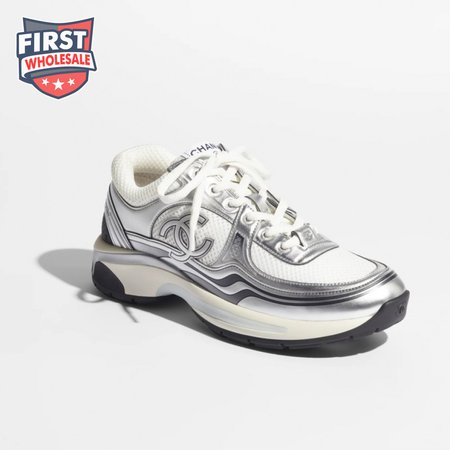 CHANEL SNEAKERS White & Silver - CC7
