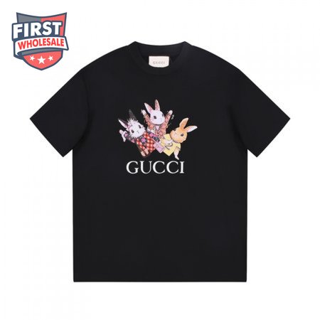 Gucci Rabbits Print Print Cotton T-Shirt Black