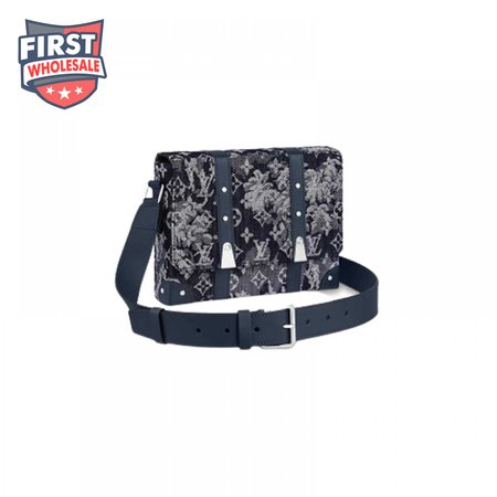 trunk messenger monogram canvas lmb025