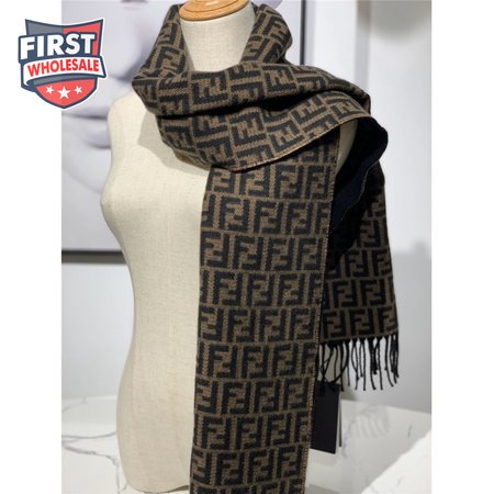 Fendi cashmere shawl Brown