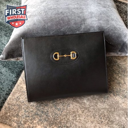 gucci 1955 Horsebit Pouch Clutch Bag black