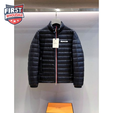 Moncler 20SS Down Jacket MC330189