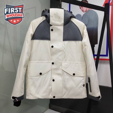 Moncler Down Jacket MC330185