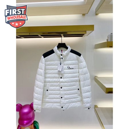Moncler 2020 Down Jacket MC330059