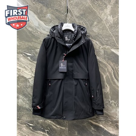 Moncler Down Jacket MC330116