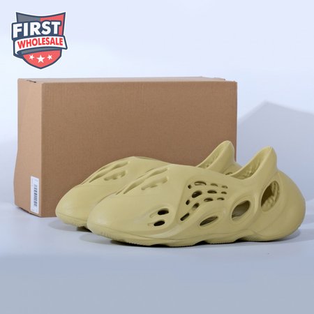 ADIDAS YEEZY FOAM RUNNER SULFUR 37-48.5