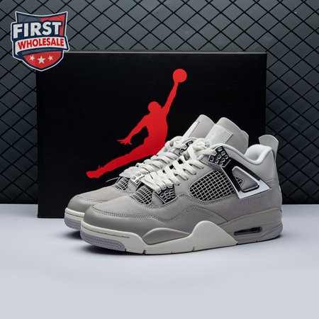 Jordan 4 Retro Frozen Moments AQ9129-001 Unisex