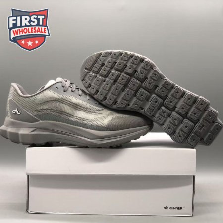 Alo Yoga Runner Gray