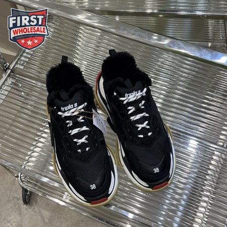 BALENCIAGA TRIPLE S SNEAKER - BB202