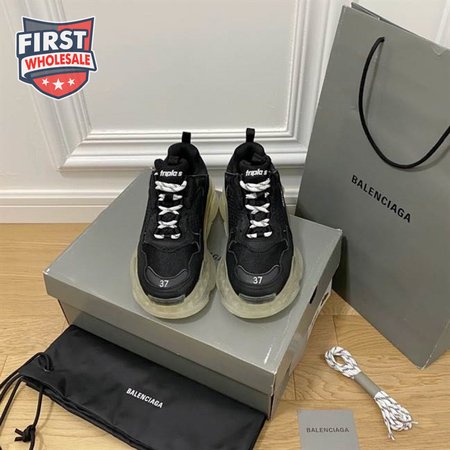 BALENCIAGA MEN'S TRIPLE S SNEAKER CLEAR SOLE - BB200