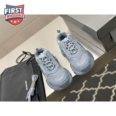 BALENCIAGA TRIPLE S SNEAKER - BB175