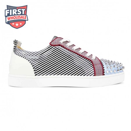 CHRISTIAN LOUBOUTIN LOW TOP SNEAKER - CL66