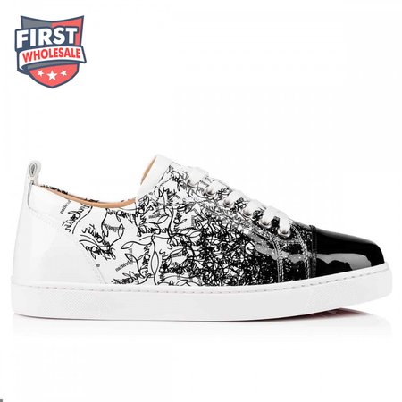 CHRISTIAN LOUBOUTIN LOW TOP SNEAKER - CL17