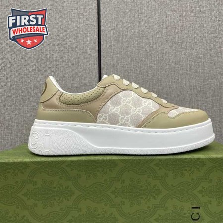 GUCCI MEN'S GG SNEAKER - GC102